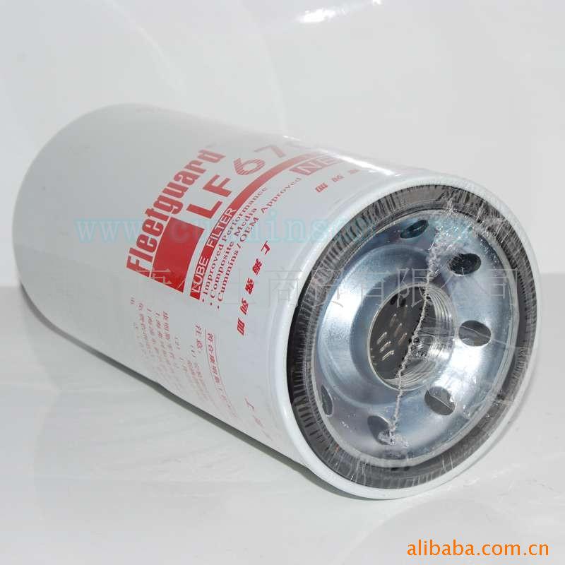 CCEC康明斯柴油發(fā)動機(jī)濾清器LF670