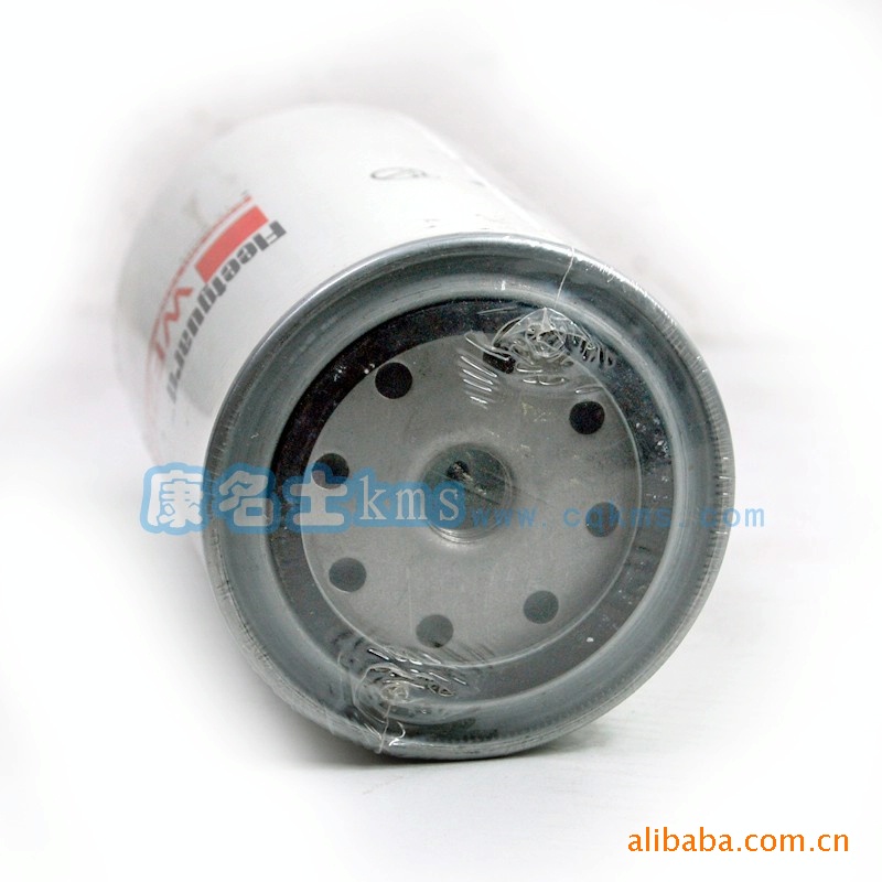 CCEC康明斯柴油發(fā)動機(jī)水濾清器WF2054